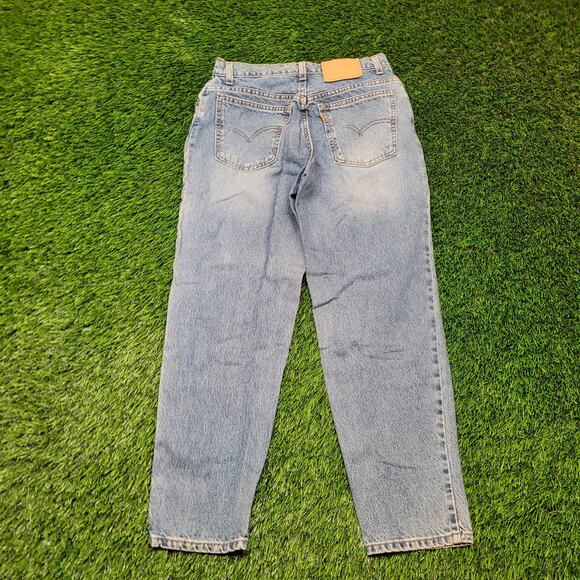 VTG 90s Levi's 950 Mom Jeans 31x28 High Rise 12" Tapered Petite 12 Light Wash - Picture 4 of 7